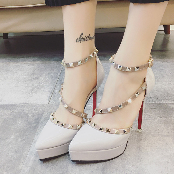 Elegantne ženske cipele s tankom petom od 12 cm i metalnim ukrasima - dva modela