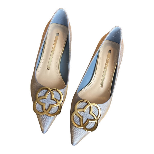 Ženske cipele sa metalnim elementom i petom od 5 cm u više boja