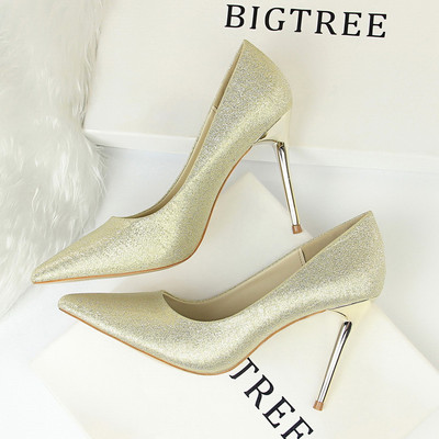 Špic model ženskih cipela s tankom petom od 10,5 cm