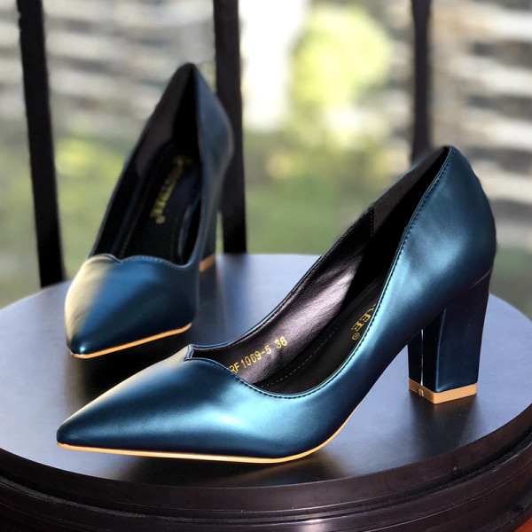 Moderne ženske cipele sa petom debljine 7 cm
