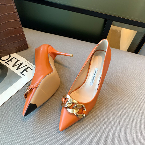 Novi model ženskih kožnih cipela sa metalnim elementom i visokom petom 8 cm