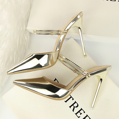 Moderne ženske kožne sandale na tanku petu