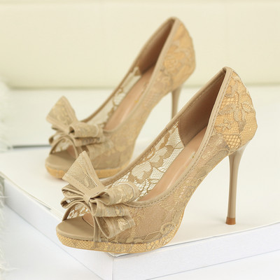 Elegantne ženske čipkaste cipele s vrpcom i petom od 9,5 cm