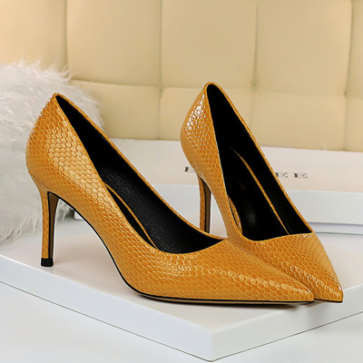 Elegantne ženske kožne cipele s petom od 8 cm