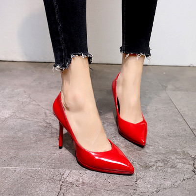 Elegantne ženske lakirane cipele na visoku petu 9 cm