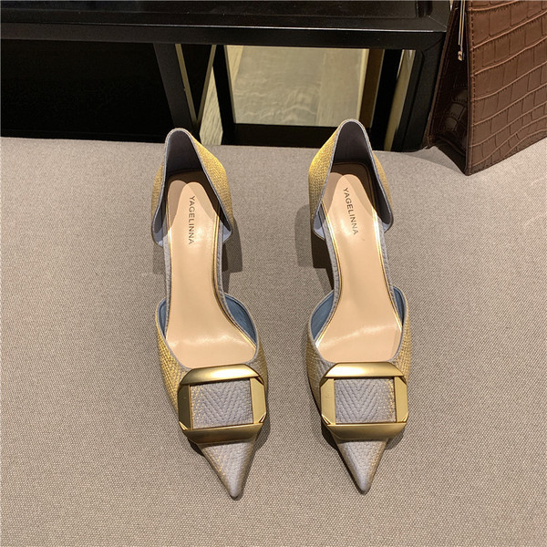 Moderne ženske cipele s metalnom kopčom u bež i plavoj boji