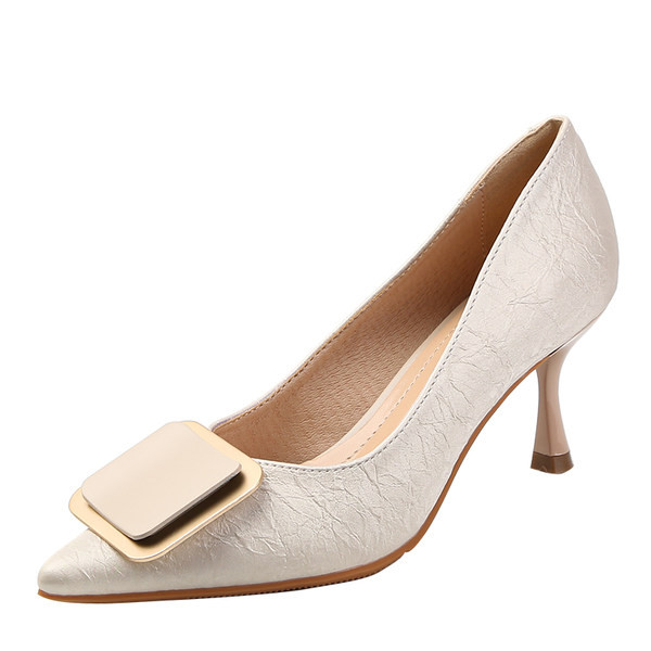 Ženske cipele sa kopčom u dvije boje i visoke pete