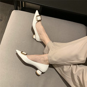 Metallist pandlaga naiste kingad - kunstnahk