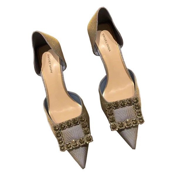 Moderne ženske cipele na špic sa metalnom kopčom u više boja