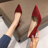 Novi model ženskih cipela na špic - na visoku petu