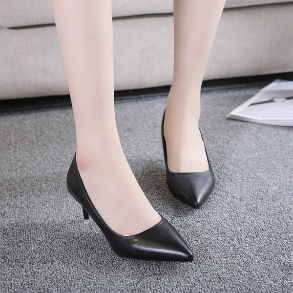 Ženske cipele običan model sa petom 7 cm