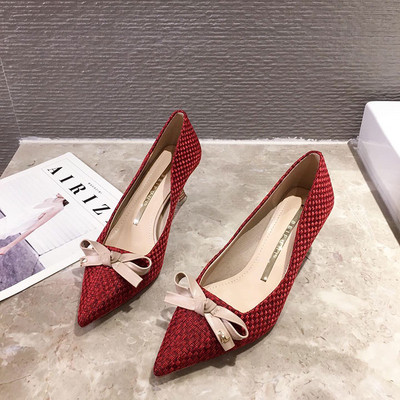 Moteriški smailūs batai su kaspinu ir 5 cm aukščio kulnu