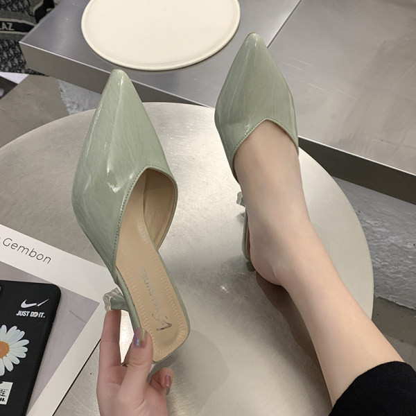 Moderne ženske cipele na špic - sa petom 6 cm