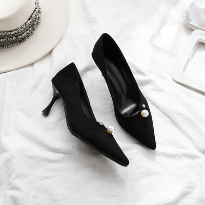 Ženske cipele od brušene kože u crnoj i bež boji