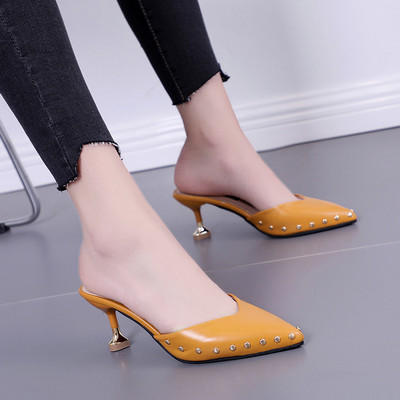 Ženske cipele od eko kože - dva modela