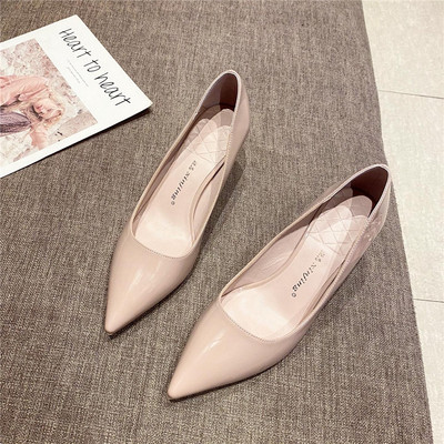 Novi model ženskih cipela na tanku petu visine 7 cm