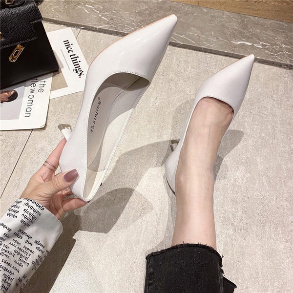 Novi model ženskih cipela na tanku petu visine 7 cm