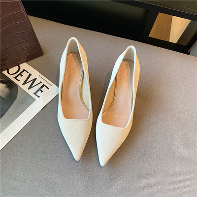 Ženske cipele s petom od 5 cm od umjetne kože