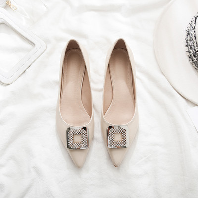 Ženske casual cipele s metalnim ukrasima u crnoj i bež boji