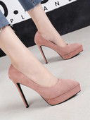 Elegantne ženske cipele od eko brušene kože s tankom petom