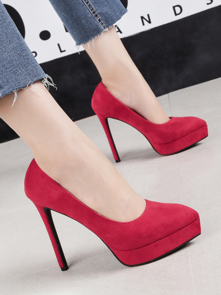 Elegantne ženske cipele od eko brušene kože s tankom petom