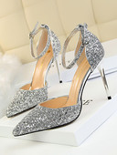 Elegantne ženske sandale sa sjajnim česticama