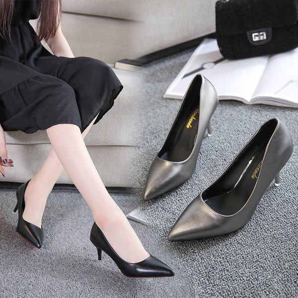 Ženske cipele na špic običan model sa petom 7 cm