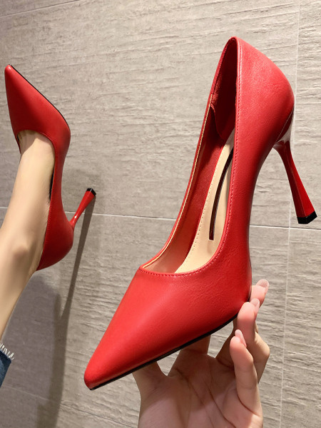 Ženske cipele od čiste eko kože