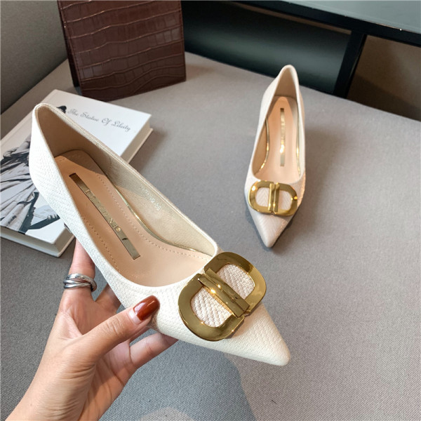 Novi model ženskih cipela na visoku petu u tri boje