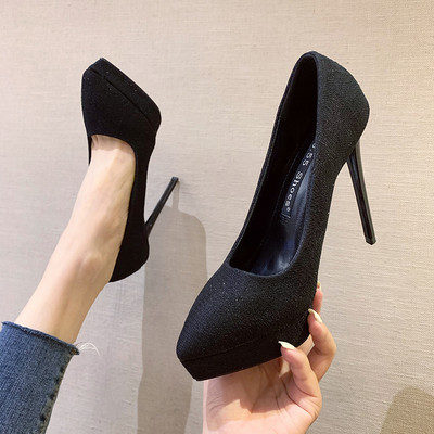 Moderne cipele na visoku petu i platformu