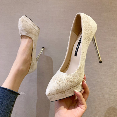 Moderne cipele na visoku petu i platformu