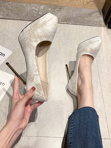 Moderne cipele na visoku petu i platformu