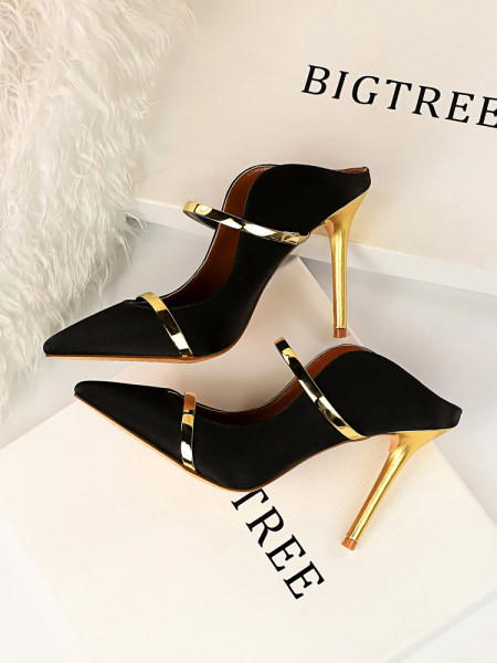 Ženske sandale na visoku petu sa zlatnim remenčićima