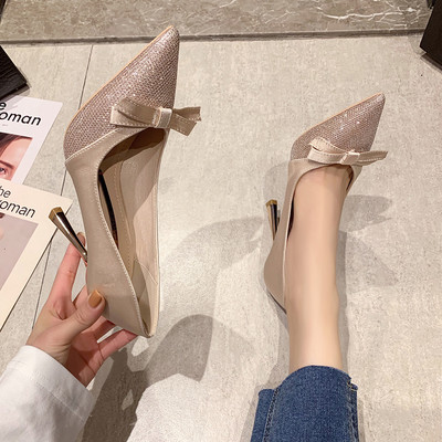 Ženske cipele od eko kože sa trakom i petom