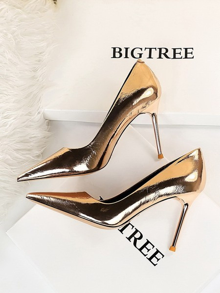 Elegantne ženske cipele na špic s petom 9,5 cm