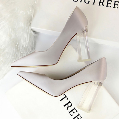 Model nou de pantofi de dama cu toc transparent in mai multe culori