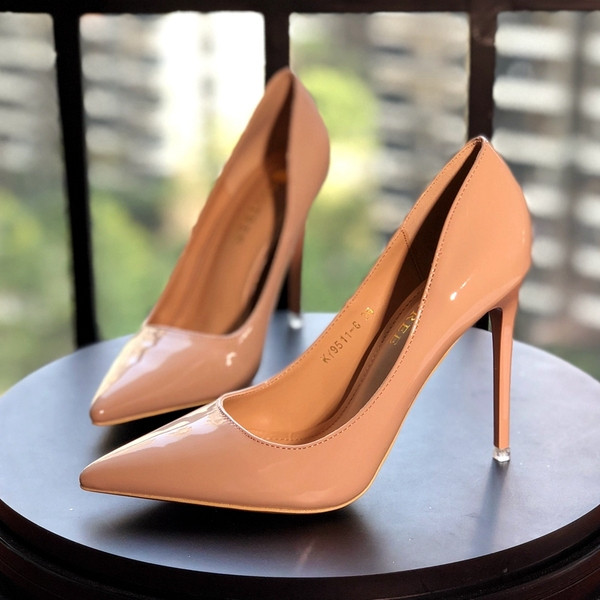 Ženske kožne cipele na tanku petu 10,5 cm