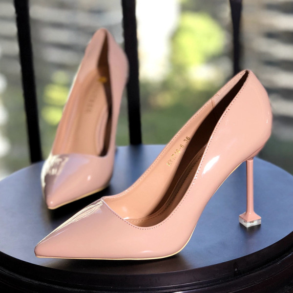 Ženske lakirane cipele na visoku petu 9,5 cm