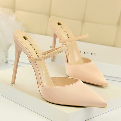 Elegantne satenske papuče na visoku petu