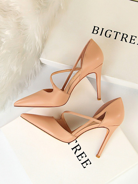 Modernūs moteriški batai iš dirbtinės odos plonais kulnais