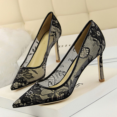 Pantofi casual dama cu toc subtire - model ascutit in negru si bej