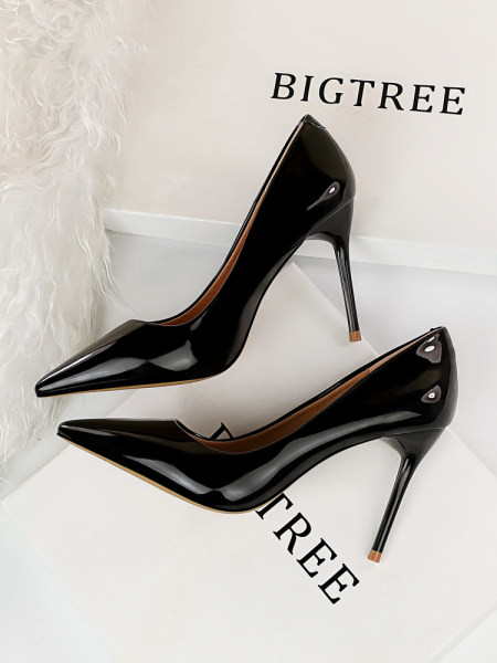 Elegantne ženske cipele na tanku petu 9,5 cm