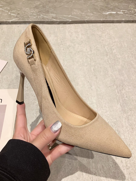 Ženske cipele od eko brušene kože sa kamenčićima