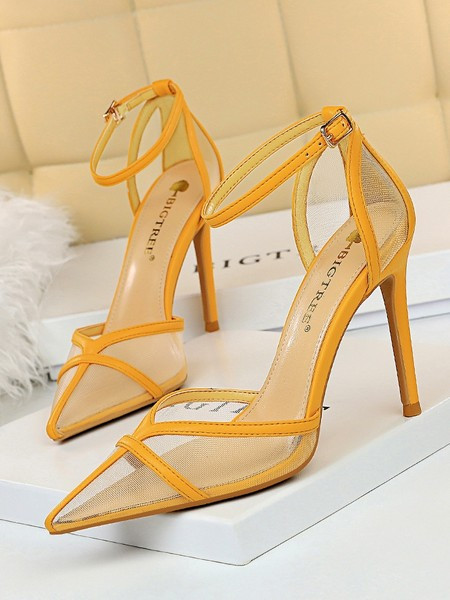 Moderne mrežaste sandale na špic s tankim remenom
