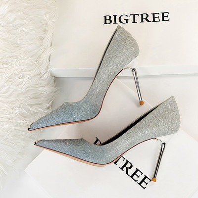 Elegantne ženske cipele na visoku tanku petu u tri boje