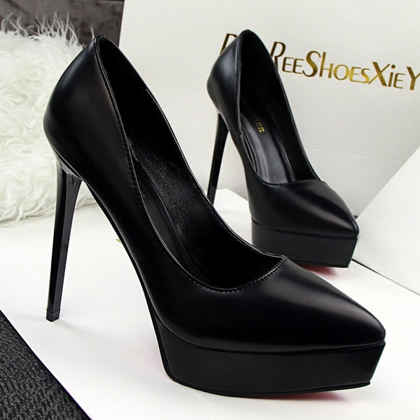 Ženske cipele s platformom i tankom petom od 12 cm