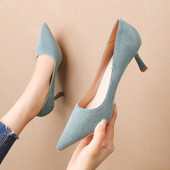 Pantofi casual dama din piele intoarsa - model ascutit cu toc