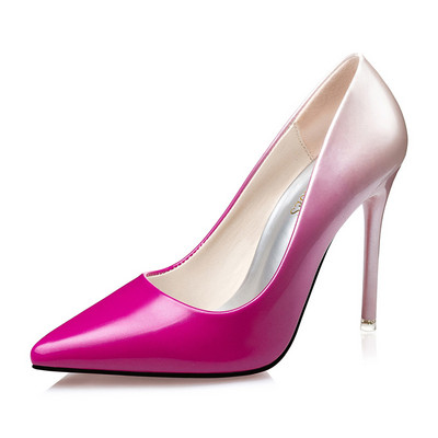 Model ascutit de pantofi de dama in culoare irizata