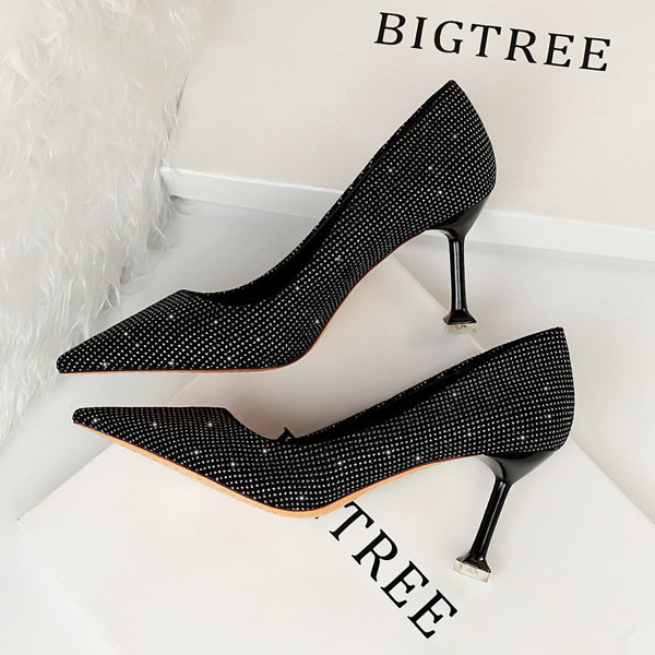 Ženske cipele od eko brušene kože s kamenčićima