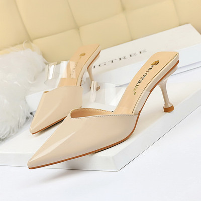 Ženske papuče od eko kože i silikona